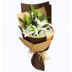 Beautiful 12 white Lily in a bouquet