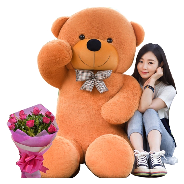 5 Feet Brown color teddy bear with 12 red roses in bouquet